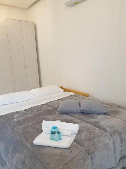 Ferienwohnung Dimora Di Privacy Fronte Parco E Ospedale Di Monza Lissone Exterior foto
