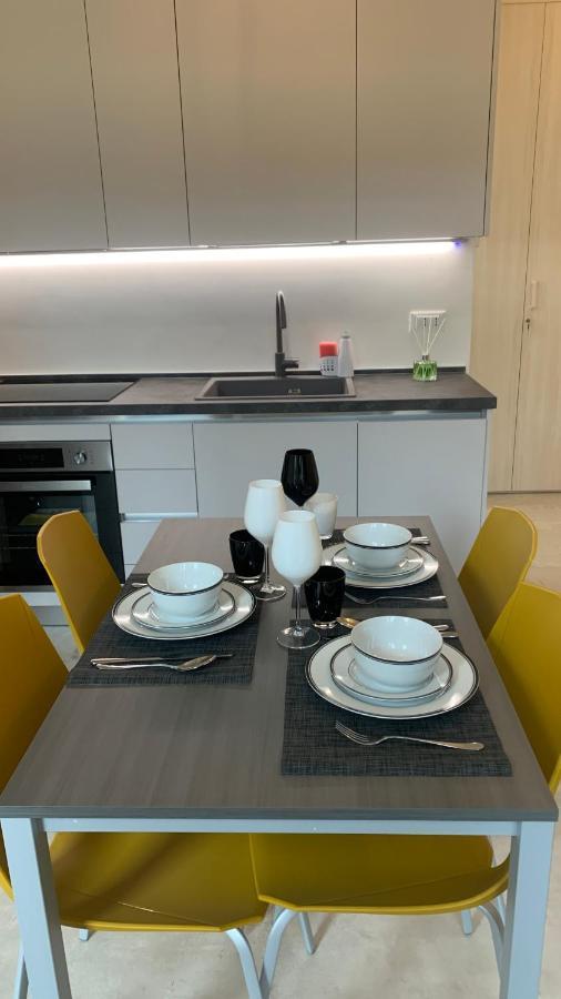 Ferienwohnung Dimora Di Privacy Fronte Parco E Ospedale Di Monza Lissone Exterior foto